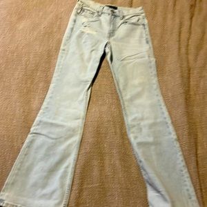 Light blue jeans kinda flare size 6